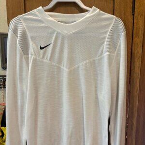Nike Men's Team Player's UV Long Sleeve White Top Size Small